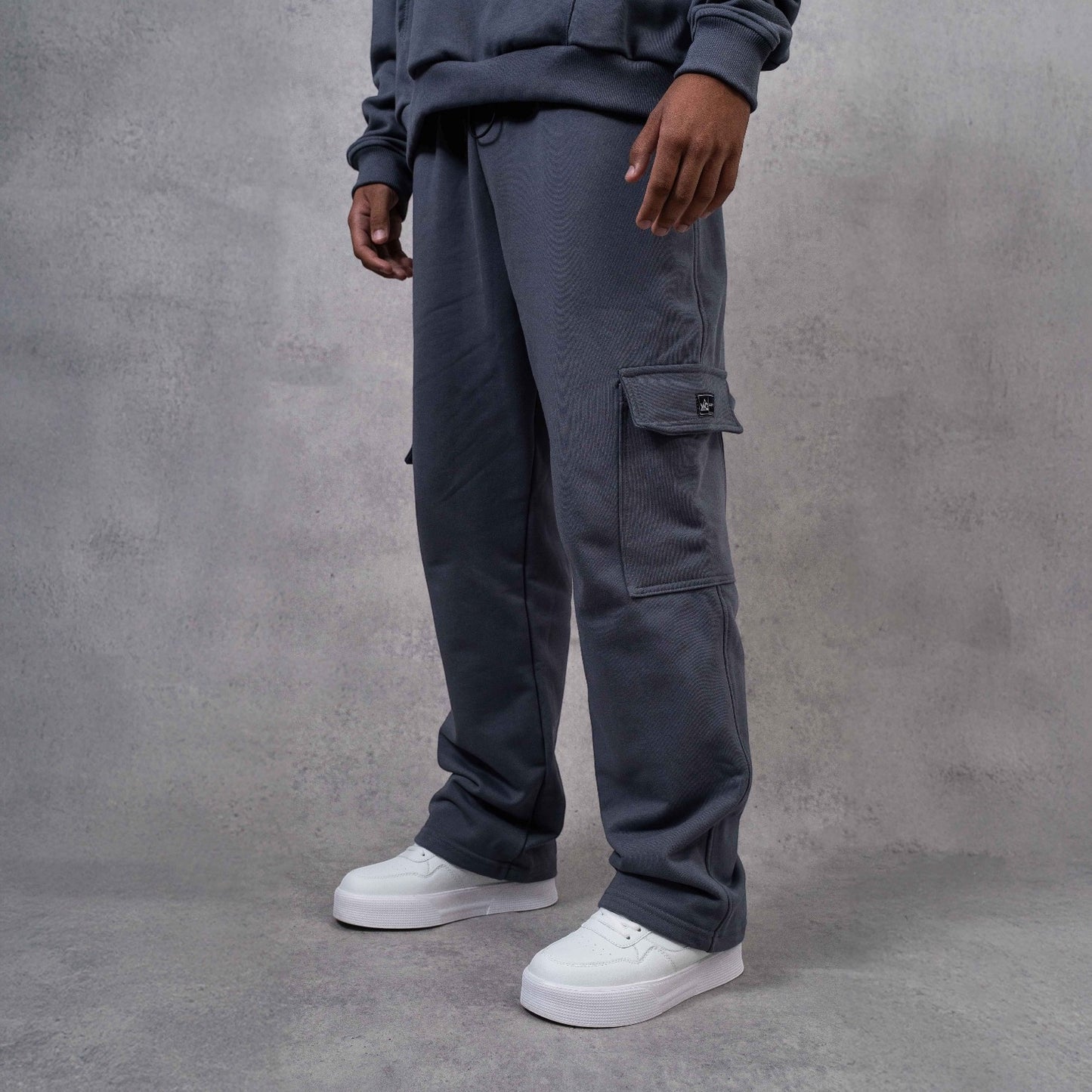 PANTALON DE SUDADERA CARGO